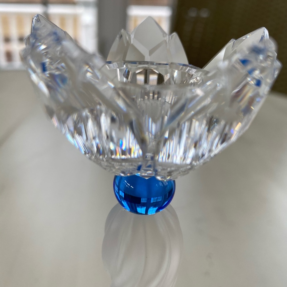 Swarovski Silver Crystal Blue Flower Candleholder - Picture 2 of 11